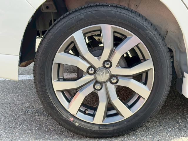 トール カスタムＧ　ターボ　ＳＡＩＩ　衝突被害軽減ブレーキ　両側パワースライドドア　ＬＥＤヘッドライト　ＬＥＤフォグ　１５インチアルミ　オートクルーズ　メモリーナビ　フルセグＴＶ　バックカメラ　ＥＴＣ　オートエアコン　スマートキー２本（25枚目）