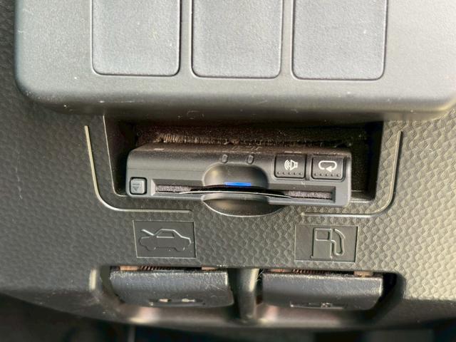 トール カスタムＧ　ターボ　ＳＡＩＩ　衝突被害軽減ブレーキ　両側パワースライドドア　ＬＥＤヘッドライト　ＬＥＤフォグ　１５インチアルミ　オートクルーズ　メモリーナビ　フルセグＴＶ　バックカメラ　ＥＴＣ　オートエアコン　スマートキー２本（55枚目）