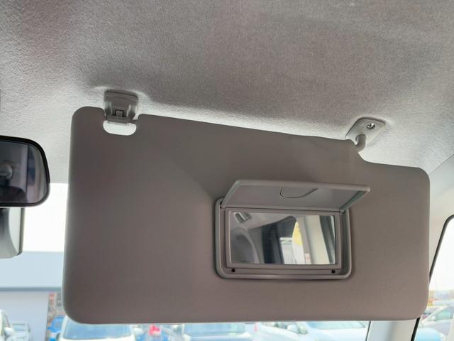 トール カスタムＧ　ターボ　ＳＡＩＩ　衝突被害軽減ブレーキ　両側パワースライドドア　ＬＥＤヘッドライト　ＬＥＤフォグ　１５インチアルミ　オートクルーズ　メモリーナビ　フルセグＴＶ　バックカメラ　ＥＴＣ　オートエアコン　スマートキー２本（62枚目）