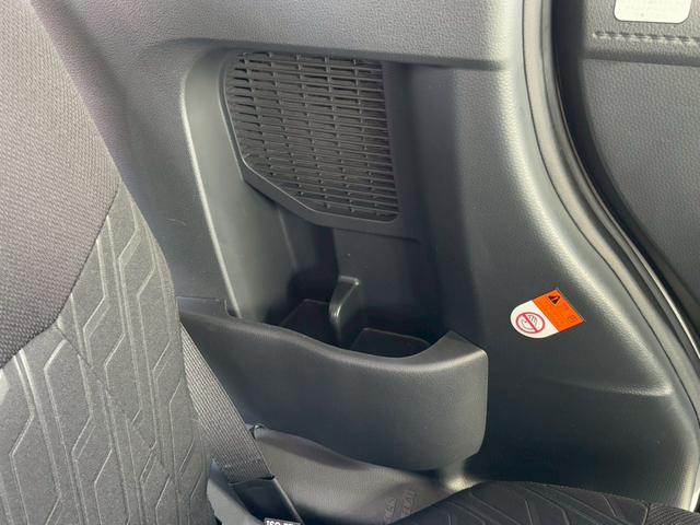 トール カスタムＧ　ターボ　ＳＡＩＩ　衝突被害軽減ブレーキ　両側パワースライドドア　ＬＥＤヘッドライト　ＬＥＤフォグ　１５インチアルミ　オートクルーズ　メモリーナビ　フルセグＴＶ　バックカメラ　ＥＴＣ　オートエアコン　スマートキー２本（69枚目）