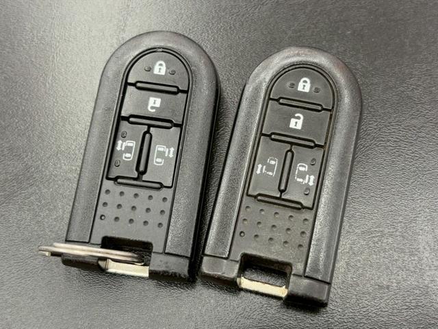 トール カスタムＧ　ターボ　ＳＡＩＩ　衝突被害軽減ブレーキ　両側パワースライドドア　ＬＥＤヘッドライト　ＬＥＤフォグ　１５インチアルミ　オートクルーズ　メモリーナビ　フルセグＴＶ　バックカメラ　ＥＴＣ　オートエアコン　スマートキー２本（79枚目）