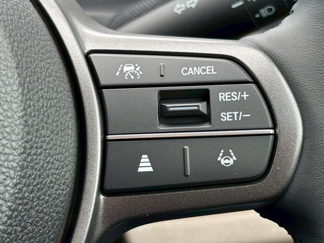 フリード e:HEVエアー EX 6人乗 登録済未使用車 衝突被害軽減ブレーキ 両側電動スライドドア LEDヘッドライト アダプティブクルーズ シートヒーター運転席助手席 ブラインドスポットモニター 15インチアルミ スマートキー2本(43枚目)