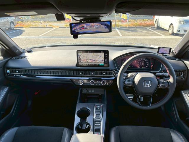 シビック ｅ：ＨＥＶ　ホンダコネクトディスプレイ　ＢＯＳＥサウンドシステム　ＬＥＤヘッドライト　ＬＥＤフォグ　パワーシート運転席助手席　シートヒーター運転席助手席　アダプティブクルーズコントロール　スマートキー２本（37枚目）