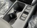 ｅ：ＨＥＶ　Ｚ　登録済未使用車　ホンダコネクトナビ　全方位カメラ　ＥＴＣ２．０　ＬＥＤヘッドライト　パワーバックドア　前席シートヒーター　ステアリングヒーター　プレミアムオーディオ　ブラインドスポットモニター（58枚目）