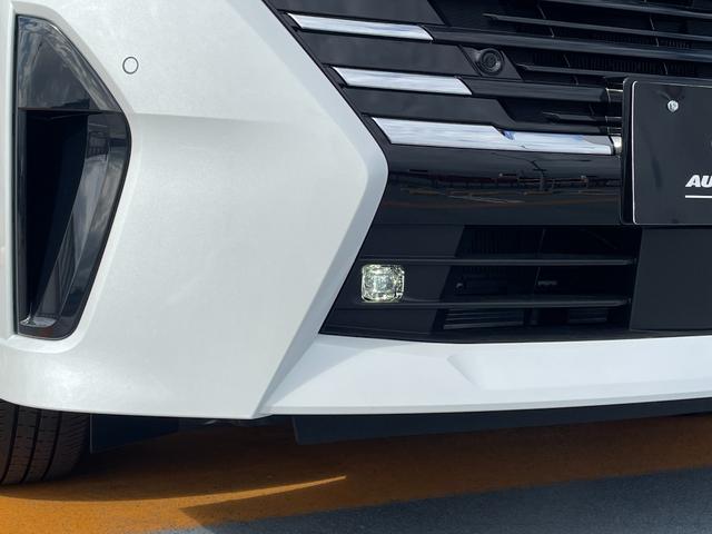 セレナ e-パワー ハイウェイスターV 新車 日産コネクトナビ アラウンドビューモニター ETC2.0 SOSコール ホットプラスパッケージ LEDヘッド 防水シート インテリジェントルームミラー プロパイロットパーキング ワイヤレス充電(27枚目)