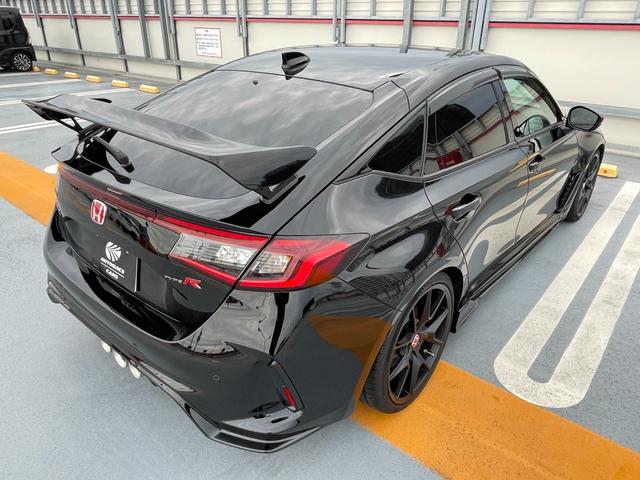 シビック タイプR ホンダセンシング フルLEDヘッドライト 19インチアルミホイール SPOONダウンサス スエードスポーツシート ホンダコネクトナビ フルセグTV バックカメラ ETC スマートキー(9枚目)