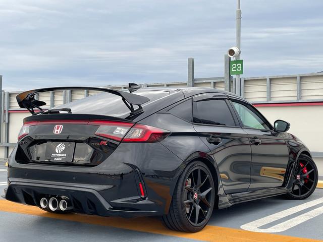 シビック タイプR ホンダセンシング フルLEDヘッドライト 19インチアルミホイール SPOONダウンサス スエードスポーツシート ホンダコネクトナビ フルセグTV バックカメラ ETC スマートキー(10枚目)