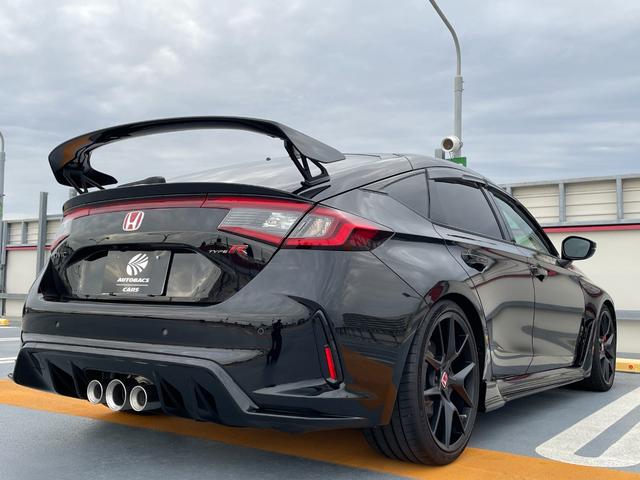 シビック タイプR ホンダセンシング フルLEDヘッドライト 19インチアルミホイール SPOONダウンサス スエードスポーツシート ホンダコネクトナビ フルセグTV バックカメラ ETC スマートキー(26枚目)