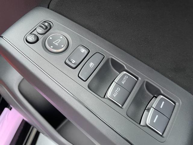 シビック タイプR ホンダセンシング フルLEDヘッドライト 19インチアルミホイール SPOONダウンサス スエードスポーツシート ホンダコネクトナビ フルセグTV バックカメラ ETC スマートキー(66枚目)