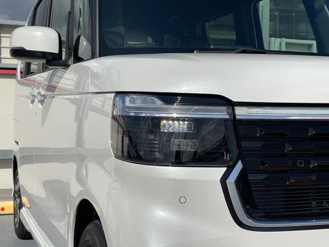 Ｎ－ＢＯＸカスタム ベースグレード　届出済未使用車　ホンダセンシング　ＬＥＤヘッドライト　左側パワースライドドア　１４インチアルミホイール　前席シートヒーター　アクティブクルーズコントロール　バックカメラ　スマートキー　プッシュスタート（20枚目）