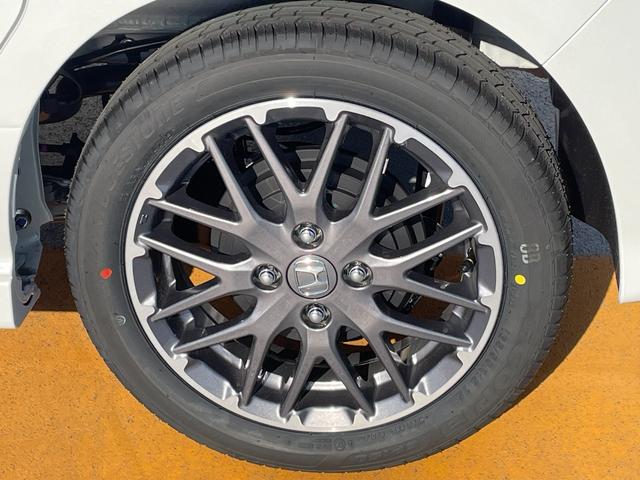 Ｎ－ＢＯＸカスタム ターボ　届出済未使用車　ホンダセンシング　ＬＥＤヘッドライト　両側パワースライドドア　１５インチアルミホイル　前席シートヒーター　アダプティブクルーズコントロール　バックカメラ　スマートキー　プッシュスタート（29枚目）