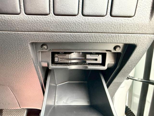 アルファード 240S TRDグリル TRDエアロ ナビ 後席モニター バックカメラ ETC ステアリングリモコン 両側パワースライドドア スマートキー プッシュスタート オートライト オートエアコン(27枚目)
