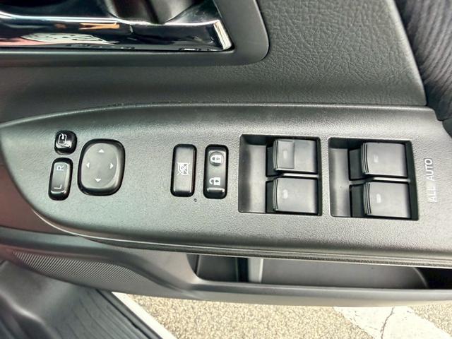 アルファード 240S TRDグリル TRDエアロ ナビ 後席モニター バックカメラ ETC ステアリングリモコン 両側パワースライドドア スマートキー プッシュスタート オートライト オートエアコン(34枚目)