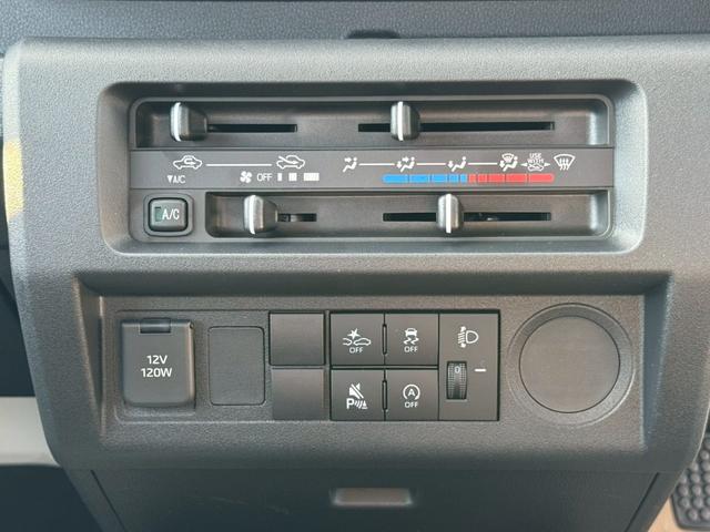 ハイゼットトラック スタンダード 届出済未使用車 5速ミッション AM・FMラジオ 3方開 パワーステアリング エアコン(33枚目)