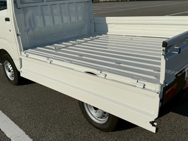 ハイゼットトラック スタンダード 届出済未使用車 5速ミッション AM・FMラジオ 3方開 パワーステアリング エアコン(52枚目)