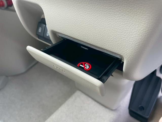 エブリイワゴン PZターボスペシャル 届出済未使用車 スズキセーフティーサポート スマートキー 両側パワースライドドア 運転席シートヒーター プッシュスタート オートステップ LEDヘッドライト オートエアコン(32枚目)