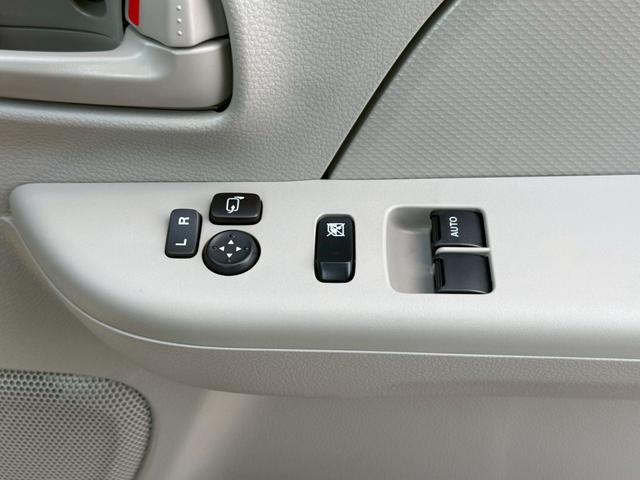 エブリイ PC 届出済未使用車 スズキセーフティサポート スライドドア キーレスエントリー オーバーヘッドシェルフ オートライト USB電源ソケット 純正セキュリティー フロントパワーウィンド(41枚目)