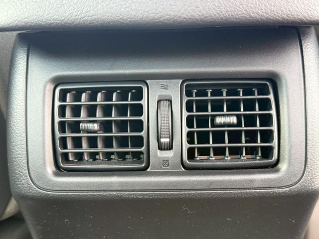 マークX 250G Sパッケージリラックスセレクション スマートキー プッシュスタート ナビゲーション ETC バックカメラ サイドカメラ HIDヘッドライト オートライト ステアリングリモコン オートエアコン パワーウィンドウ(52枚目)