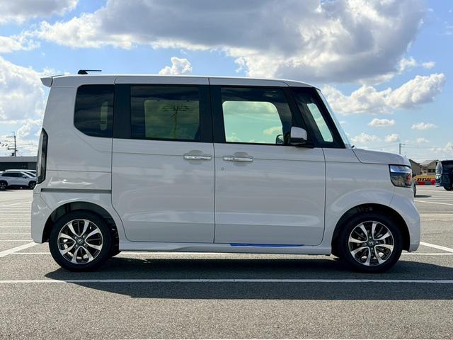 N-BOXカスタム ベースグレード 届出済未使用車 ホンダセンシング 片側パワースライドドア 電動パーキングブレーキ ブレーキホールド シートヒーター スマートキー LEDヘッドライト プッシュスタート オートリトラミラー(16枚目)