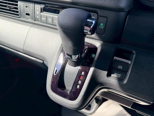 N-BOXカスタム ベースグレード 届出済未使用車 ホンダセンシング 片側パワースライドドア 電動パーキングブレーキ ブレーキホールド シートヒーター スマートキー LEDヘッドライト プッシュスタート オートリトラミラー(28枚目)