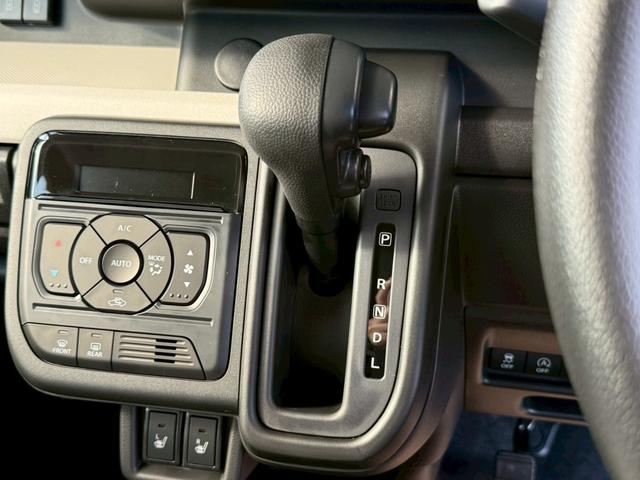 スペーシア ハイブリッドＸ　届出済未使用車　スズキセーフティサポート　ＬＥＤヘッドライト　両側パワースライドドア　運転席・助手席シートヒーター　パーソナルテーブル　サーキュレーター　オットマン（29枚目）