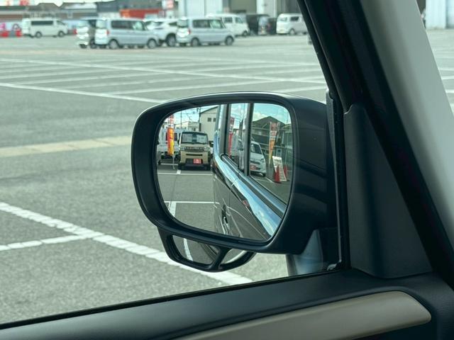 スペーシア ハイブリッドＸ　届出済未使用車　スズキセーフティサポート　ＬＥＤヘッドライト　両側パワースライドドア　運転席・助手席シートヒーター　パーソナルテーブル　サーキュレーター　オットマン（50枚目）