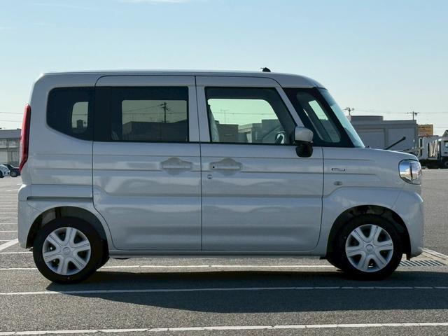 スペーシア ハイブリッドＧ　届出済未使用車　スズキセーフティサポート　ＬＥＤヘッドライト　両側スライドドア　　スマートキー　プッシュスタート　ステアリングリモコン　オートエアコン　パワーウィンドウ（16枚目）