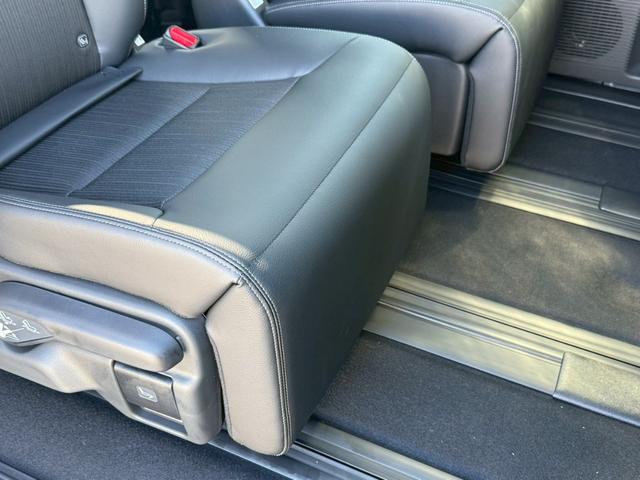 �Q��ڂɂ̓I�b�g�}������������Ă���̂ŁA�����̂΂��Ă�����肨���났���������܂���