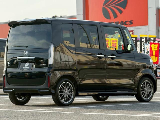 ���ÎԁE�͏o�ϖ��g�p�Ԃ��펞�W�����Ă���܂��B���q�l�p�咓�ԏ�ƓX���ɂ̓L�b�Y�X�y�[�X������܂��̂ŁA���Ƒ��������ł̂����X�����҂����Ă���܂��B