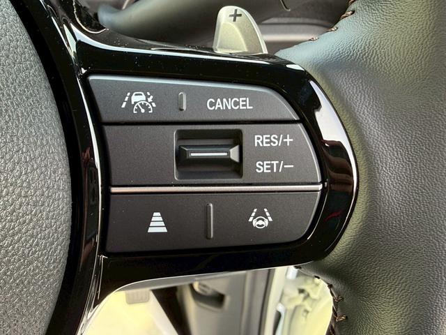 �X�e�A�����O�̉E���́A�A�_�v�e�B�u�N���[�Y�R���g���[���̃����R���ɂȂ��Ă��܂���