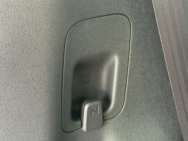 �g�����N�ɂ͍ő�R�����܂Œ񂰂邱�Ƃ��o����t�b�N����������Ă��܂�