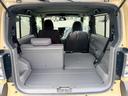 後部座席は開口部も大きく荷物に積み下ろしがやりやすいです♪