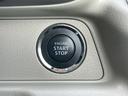 ボタンを押すだけでエンジン始動！もちろん、切るときもワンプッシュ！