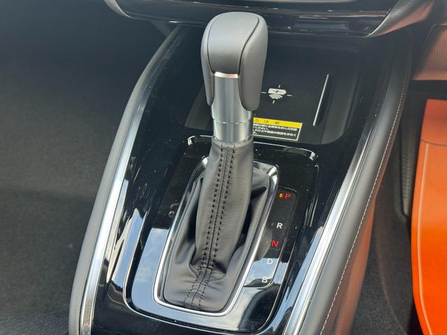 ヴェゼル ｅ：ＨＥＶ　Ｚ　ホンダコネクト９インチディスプレイ．パノラミックビュー．プレミアムサウンド．ＥＴＣ２．０．置き型充電．電動リアハッチ．（41枚目）