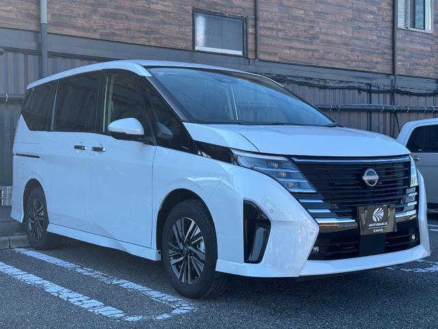 セレナ e-パワー ハイウェイスターV プロパイロット/12.3インチ日産コネクトディスプレイ/アラウンドビューモニター/ETC2.0/インテリジェントルームミラー/前後ドライブレコーダー/ワイヤレス充電器(7枚目)