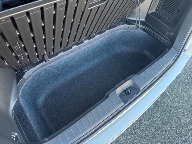 セレナ e-パワー ハイウェイスターV プロパイロット/12.3インチ日産コネクトディスプレイ/アラウンドビューモニター/ETC2.0/インテリジェントルームミラー/前後ドライブレコーダー/ワイヤレス充電器(36枚目)