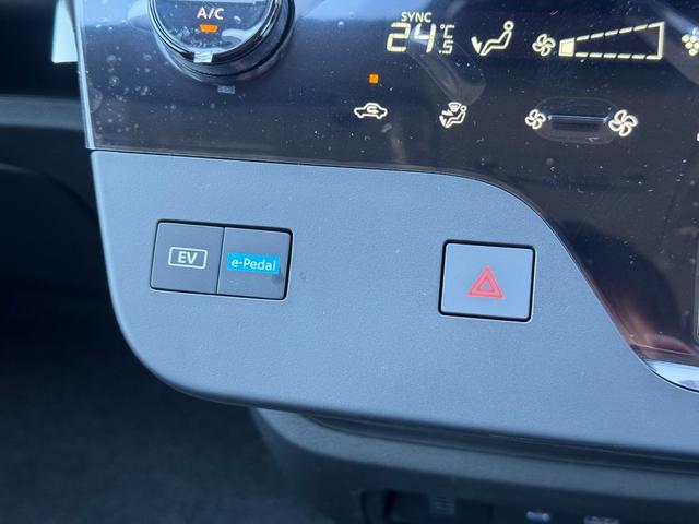 セレナ e-パワー ハイウェイスターV プロパイロット/12.3インチ日産コネクトディスプレイ/アラウンドビューモニター/ETC2.0/インテリジェントルームミラー/前後ドライブレコーダー/ワイヤレス充電器(52枚目)