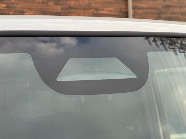 Ｎ－ＢＯＸカスタム ベースグレード　届出済未使用車／ホンダセンシング／左側パワースライドドア／ＬＥＤヘッドライト／運転席．助手席シートヒーター／オーディオレス／アダプティブクルーズコントロール（18枚目）