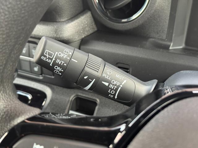 Ｎ－ＢＯＸカスタム ベースグレード　届出済未使用車／ホンダセンシング／左側パワースライドドア／ＬＥＤヘッドライト／運転席．助手席シートヒーター／オーディオレス／アダプティブクルーズコントロール（40枚目）