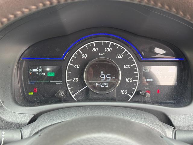 ノート e-パワー メダリスト ユーザー買取車.純正エアロ.アラウンドビューモニター.スマートルームミラー.プレミアムホワイトインテリアパッケージ.Pioneerサイバーナビ.社外セパレートスピーカー(KENWOOD)(39枚目)