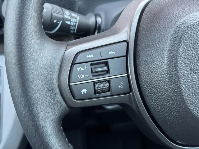フリード ｅ：ＨＥＶエアー　ＥＸ　登録済未使用車／ホンダセンシング／アダプティブクルーズコントロール／ＬＥＤヘッドライト／両側電動パワースライドドア／（37枚目）