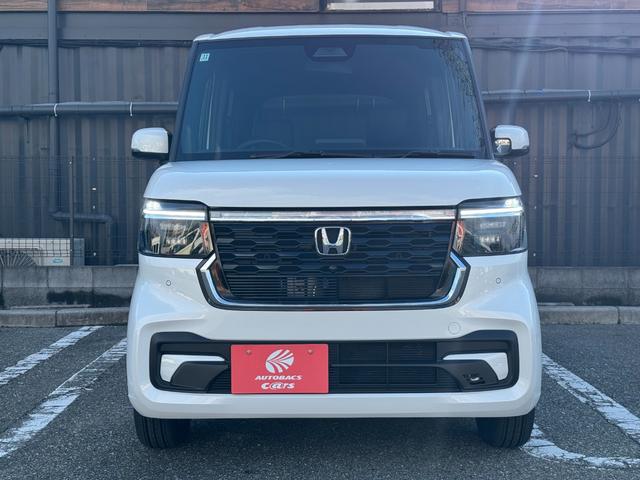 Ｎ－ＢＯＸカスタム ターボ　届出済未使用車／ホンダセンシング／クルーズコントロール／フルＬＥＤヘッドランプ／両側電動パワースライドドア／ターボ／２列目チップアップシート／シートヒーター（5枚目）