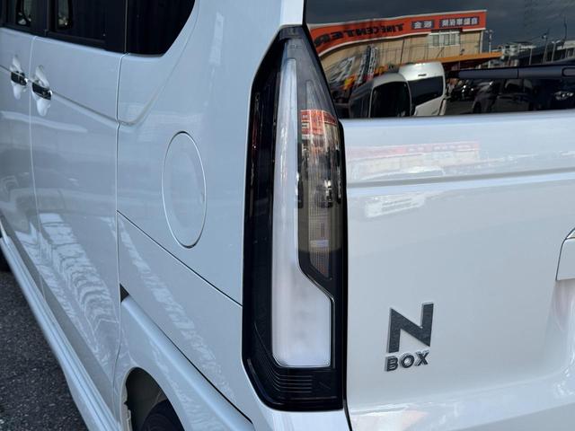 Ｎ－ＢＯＸカスタム ターボ　届出済未使用車／ホンダセンシング／クルーズコントロール／フルＬＥＤヘッドランプ／両側電動パワースライドドア／ターボ／２列目チップアップシート／シートヒーター（18枚目）