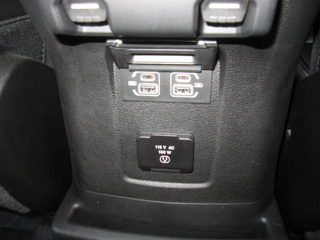 ジープ・ラングラーアンリミテッド サハラ　１オーナー　買取車　　ブラックレザーシート　シートヒーター　純正ナビ　フルセグＴＶ　サブウーファー　バックモニター　ＥＴＣ２．０　ＬＥＤライト　純正１８インチアルミ　ドライブレコーダー（15枚目）