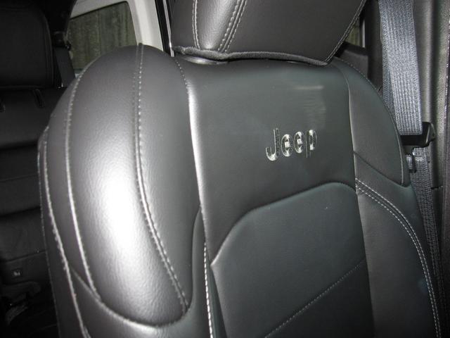 ジープ・ラングラーアンリミテッド サハラ　１オーナー　買取車　　ブラックレザーシート　シートヒーター　純正ナビ　フルセグＴＶ　サブウーファー　バックモニター　ＥＴＣ２．０　ＬＥＤライト　純正１８インチアルミ　ドライブレコーダー（35枚目）
