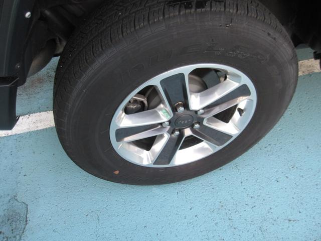 ジープ・ラングラーアンリミテッド サハラ　１オーナー　買取車　　ブラックレザーシート　シートヒーター　純正ナビ　フルセグＴＶ　サブウーファー　バックモニター　ＥＴＣ２．０　ＬＥＤライト　純正１８インチアルミ　ドライブレコーダー（44枚目）