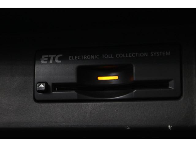 フーガ ２５０ＧＴ　タイプＰ　社外ホイール２０ＡＷ／バックカメラ／ＥＴＣ／Ｂｌｕｅｔｏｏｔｈオーディオ／プッシュスタート／シートヒーター＆シートクーラー／パワーシート／スペアタイヤ／オートエアコン／ステアリングスイッチ／サンルーフ（30枚目）