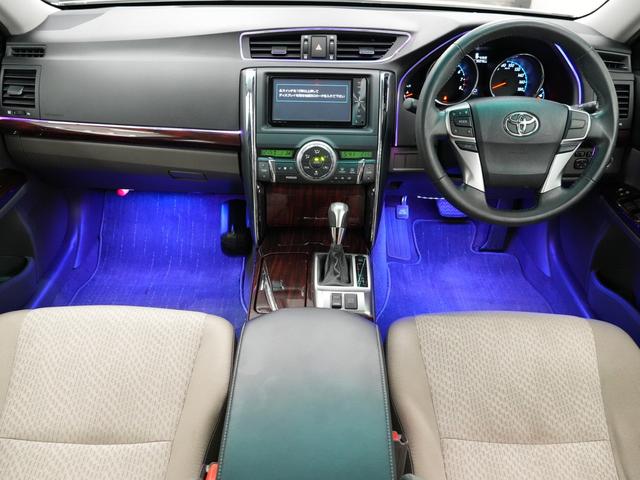 マークＸ ２５０Ｇ　リラックスセレクション　前後Ｇ’ｓバンパー／車高調／ＷＯＲＫ　ＶＳＸＶ１９インチＡＷ／ＢＲＡＳＨ３眼ヘッドライト／シーケンシャルウインカー／バックカメラ／Ｂｌｕｅｔｏｏｔｈ／ＥＴＣ／アンビエントライト／パワーシート（6枚目）