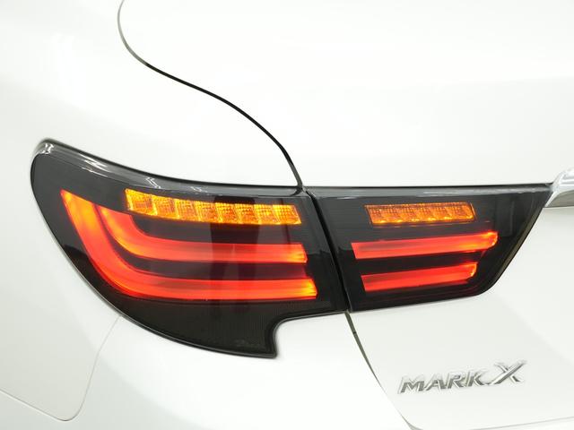 マークＸ ２５０Ｇ　リラックスセレクション　前後Ｇ’ｓバンパー／車高調／ＷＯＲＫ　ＶＳＸＶ１９インチＡＷ／ＢＲＡＳＨ３眼ヘッドライト／シーケンシャルウインカー／バックカメラ／Ｂｌｕｅｔｏｏｔｈ／ＥＴＣ／アンビエントライト／パワーシート（13枚目）