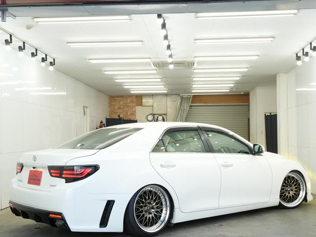 マークＸ ２５０Ｇ　リラックスセレクション　前後Ｇ’ｓバンパー／車高調／ＷＯＲＫ　ＶＳＸＶ１９インチＡＷ／ＢＲＡＳＨ３眼ヘッドライト／シーケンシャルウインカー／バックカメラ／Ｂｌｕｅｔｏｏｔｈ／ＥＴＣ／アンビエントライト／パワーシート（19枚目）